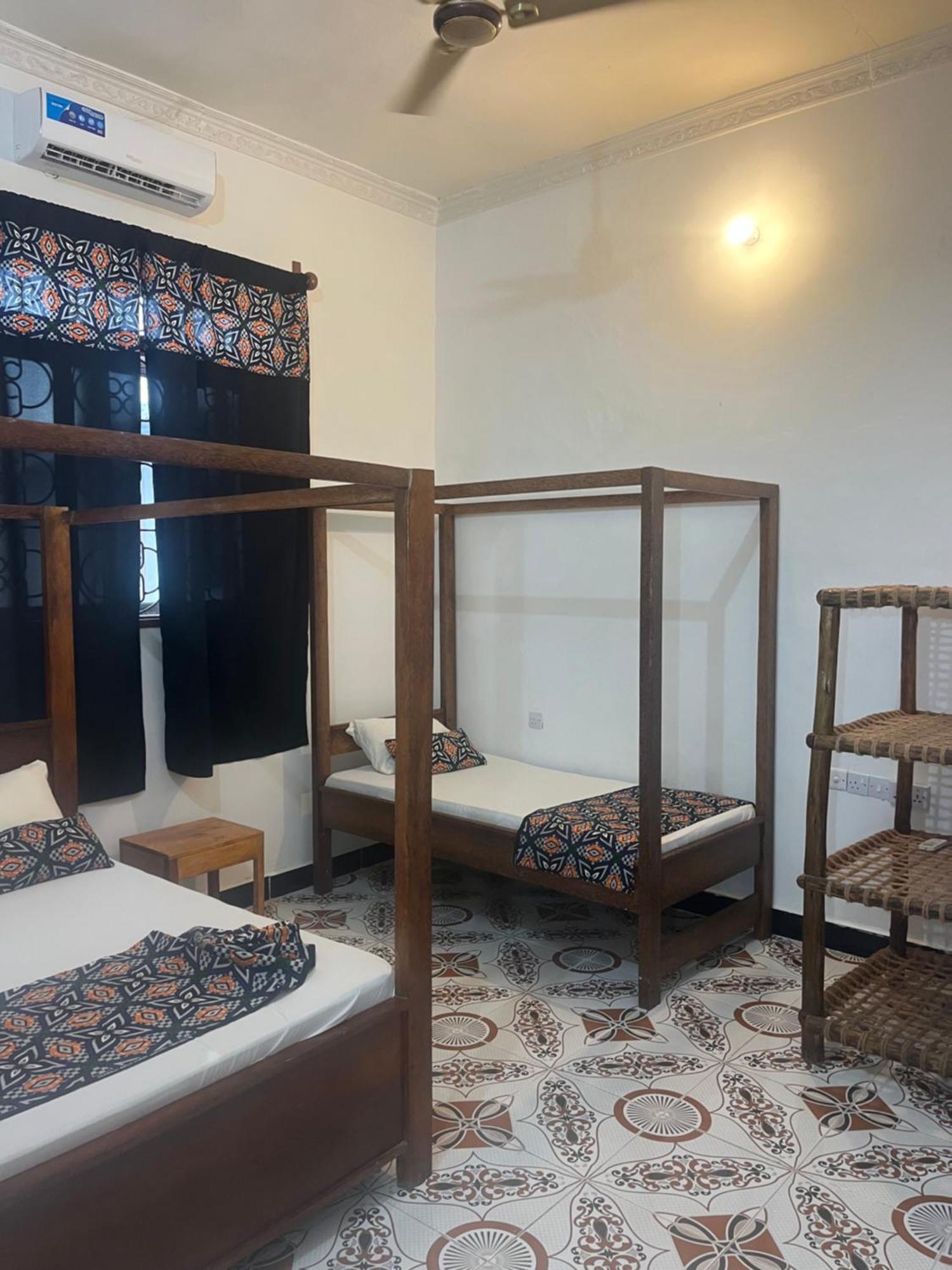 Bed and Breakfast Fish House Нунгві Екстер'єр фото