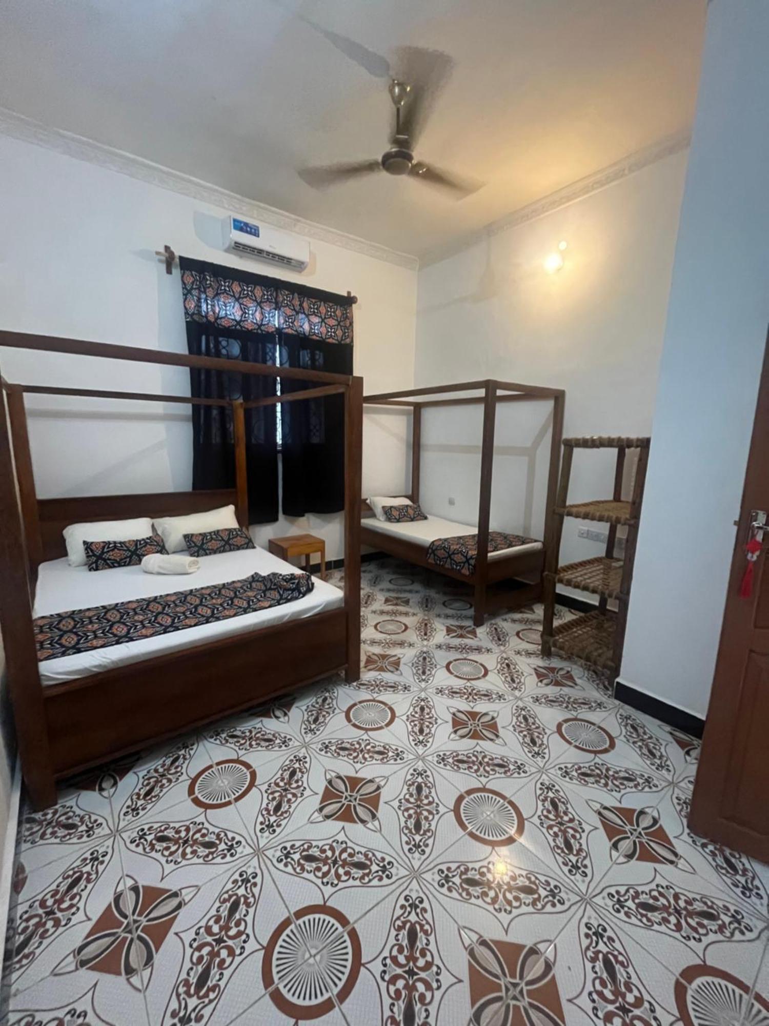 Bed and Breakfast Fish House Нунгві Екстер'єр фото